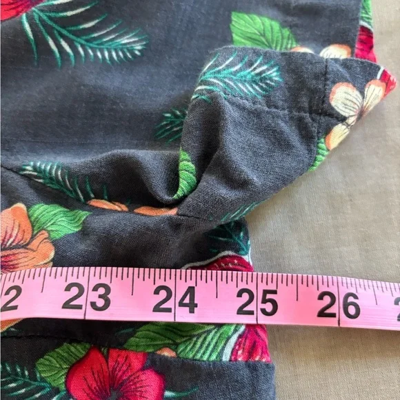 Netflix Stranger Things Tropical Floral Hawaiian Camp Shirt Button Up Size 2 - Picture 7 of 8